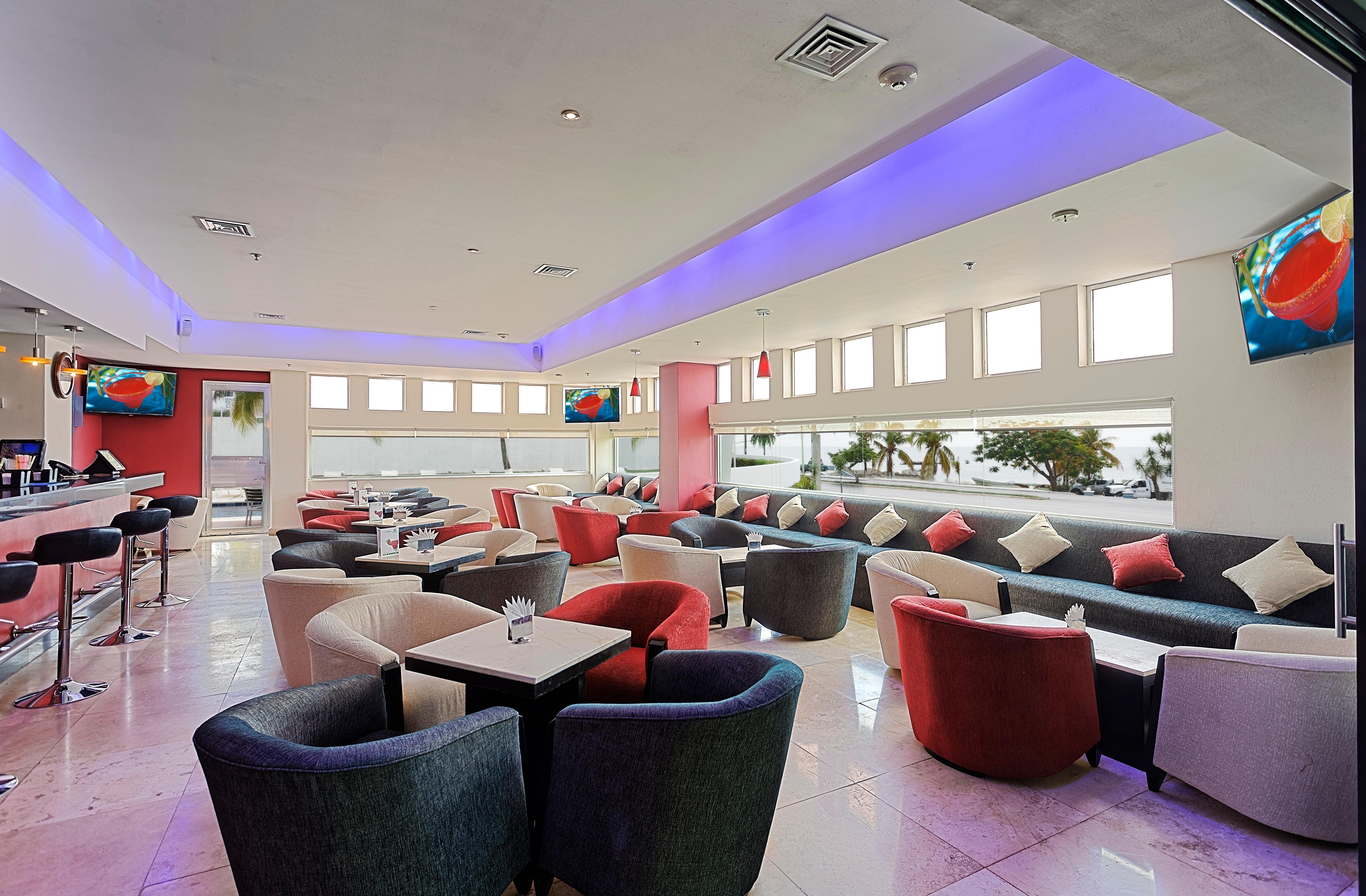 Holiday Inn Campeche By Ihg Экстерьер фото