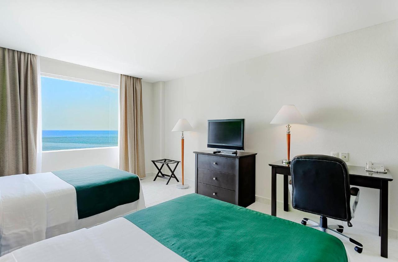 Holiday Inn Campeche By Ihg Экстерьер фото