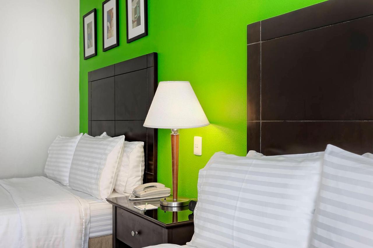 Holiday Inn Campeche By Ihg Экстерьер фото