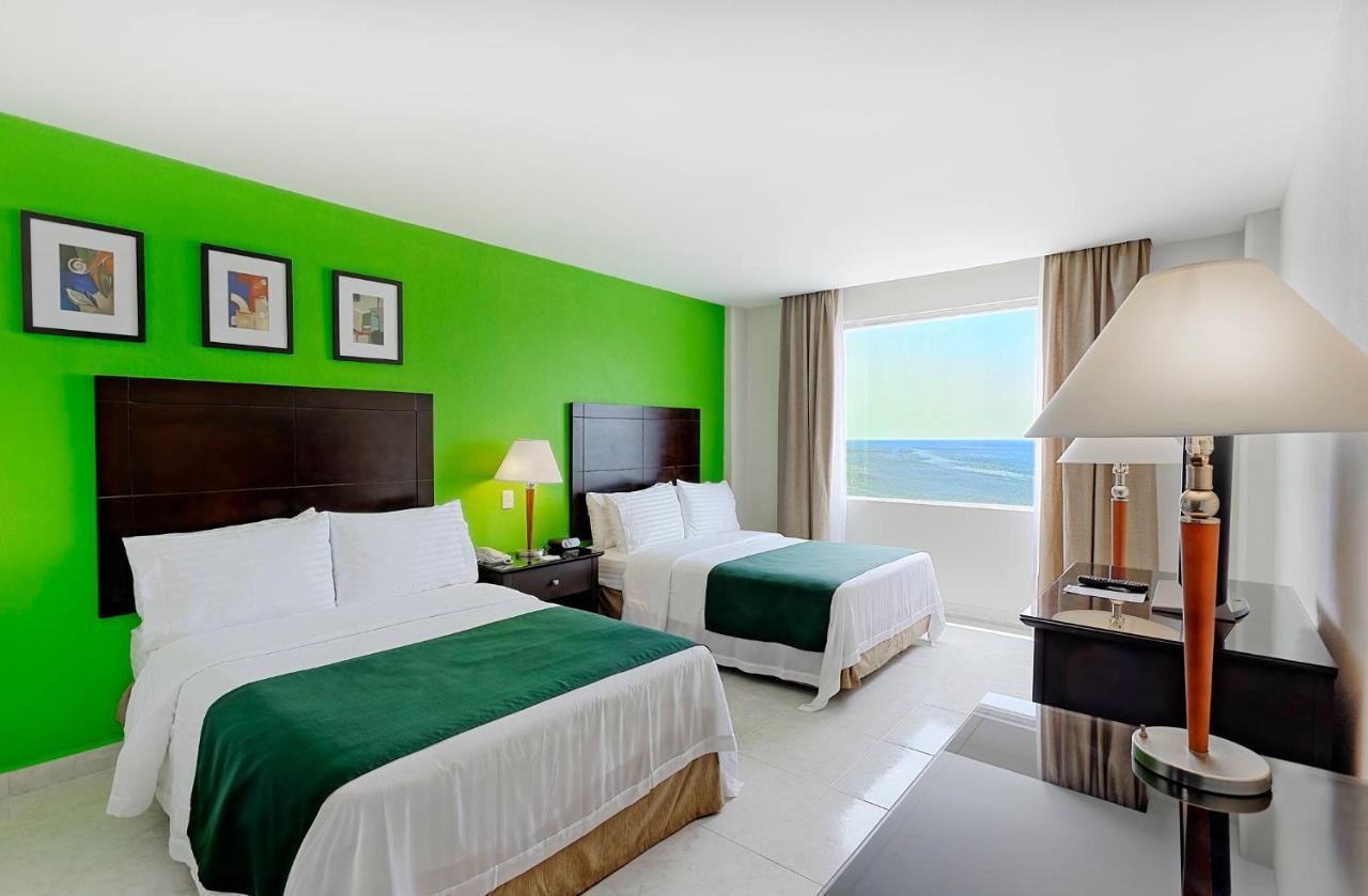 Holiday Inn Campeche By Ihg Экстерьер фото
